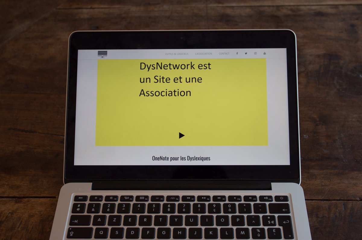 dysnetworkblog's tweet photo. Nouvel Article ! OneNote pour les Dyslexiques ! #dys #dysnetwork 
https://t.co/fnMGMzlZju https://t.co/o8HTfCam7C