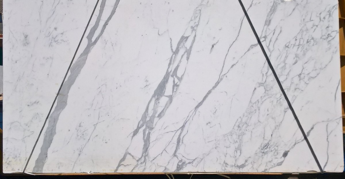 gvatteroni1's tweet photo. Statuary Extra 2cm slabs https://t.co/QgP75hgjjH