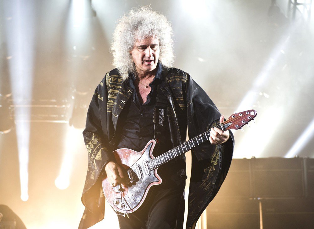Happy 70th Birthday to Brian May!! // Brian May\s Red Special: 