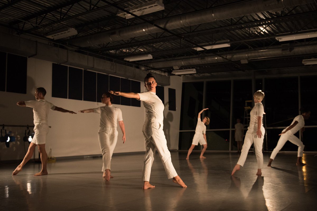 imikewilliams's tweet image. #Modulations goes down in #Durham tonight @21cDurham. #JustinTornow #COMPANY @heatgord bit.ly/2tG9gMw #artsnownc