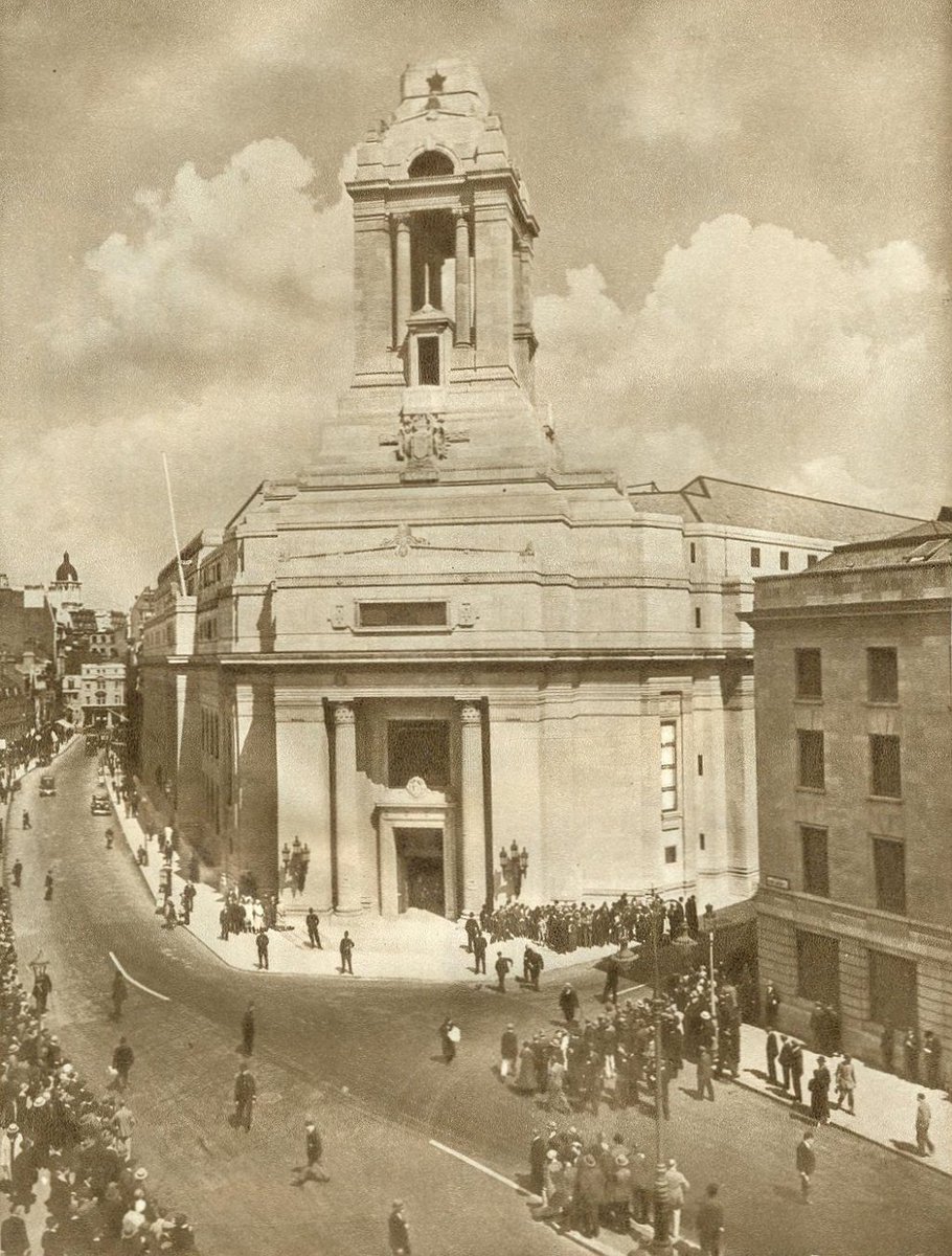 FreemasonsHall's tweet image. 84 years ago today Freemasons' Hall – or the Masonic Peace Memorial as it was called – was officially opened! This photo is from the big day