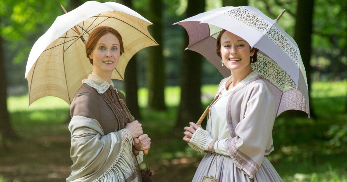 brattleevents's tweet photo. Thursday: “A searing performance from Cynthia Nixon” (The Independent). A QUIET PASSION screens tonight at 8pm. https://t.co/LX5b5vZ8nq https://t.co/VX1EhKx68M