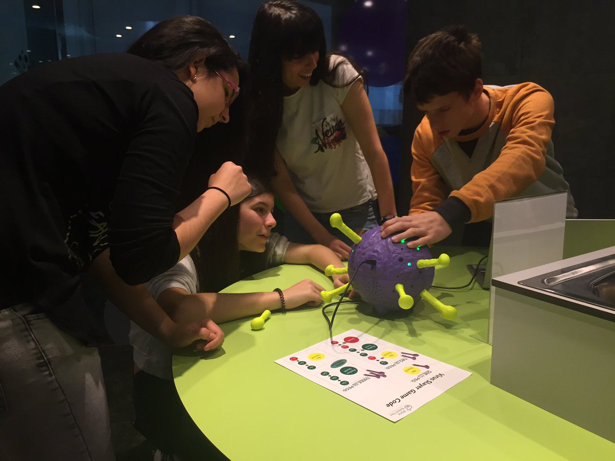 mc2coruna's tweet photo. El programa @cienciaaccion escoge finalista a Domus para participar en su 18 edición con proyecto @BiotechTour 2017 https://t.co/c4FkonVCya https://t.co/fFA6kWk0Zd