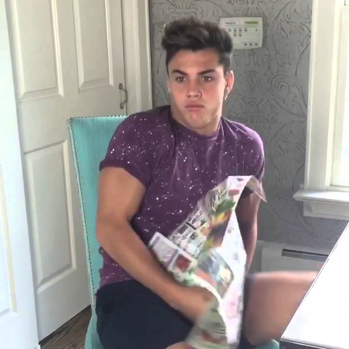 murkydolan's tweet photo. My #TeenChoice vote for #ChoiceComedian is the Dolan Twins @EthanDolan and @GraysonDolan https://t.co/1oT9fgACM9