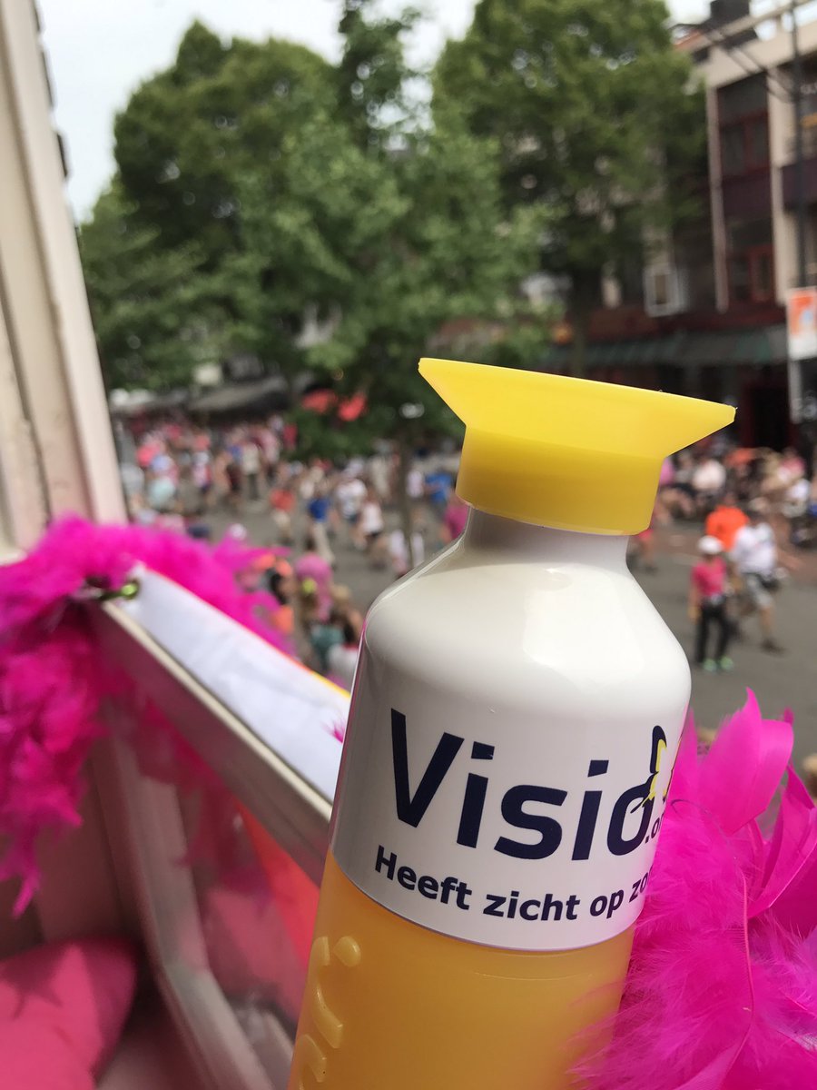ElsVerra's tweet photo. De #Visiodopper viert het roze feest mee bij de #Vierdaagse @ViaGladiola https://t.co/i1qz2pWrHB
