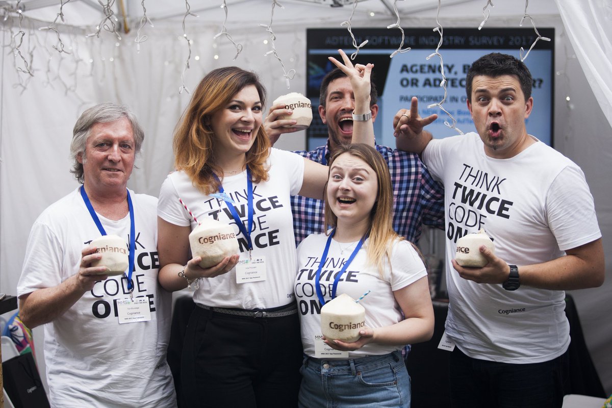 ModernMSummitUK's tweet photo. Share your favourite snaps from #MMSMobile enjoying street food or boogieing to DJ Mark from VICE @ModernMSummitUK  https://t.co/VSfUOXgtDP https://t.co/cZicw1XyYh