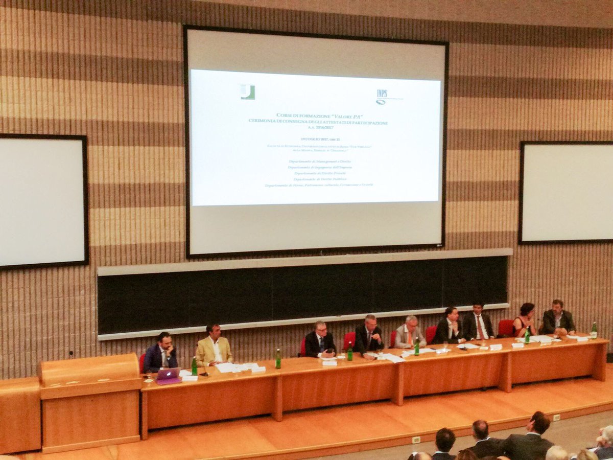 TorvergataGCS's tweet photo. Si concludono i corsi #valorepa di @unitorvergata. La cerimonia, la consegna dei diplomi e i protagonisti. https://t.co/R1yIvLtBzY