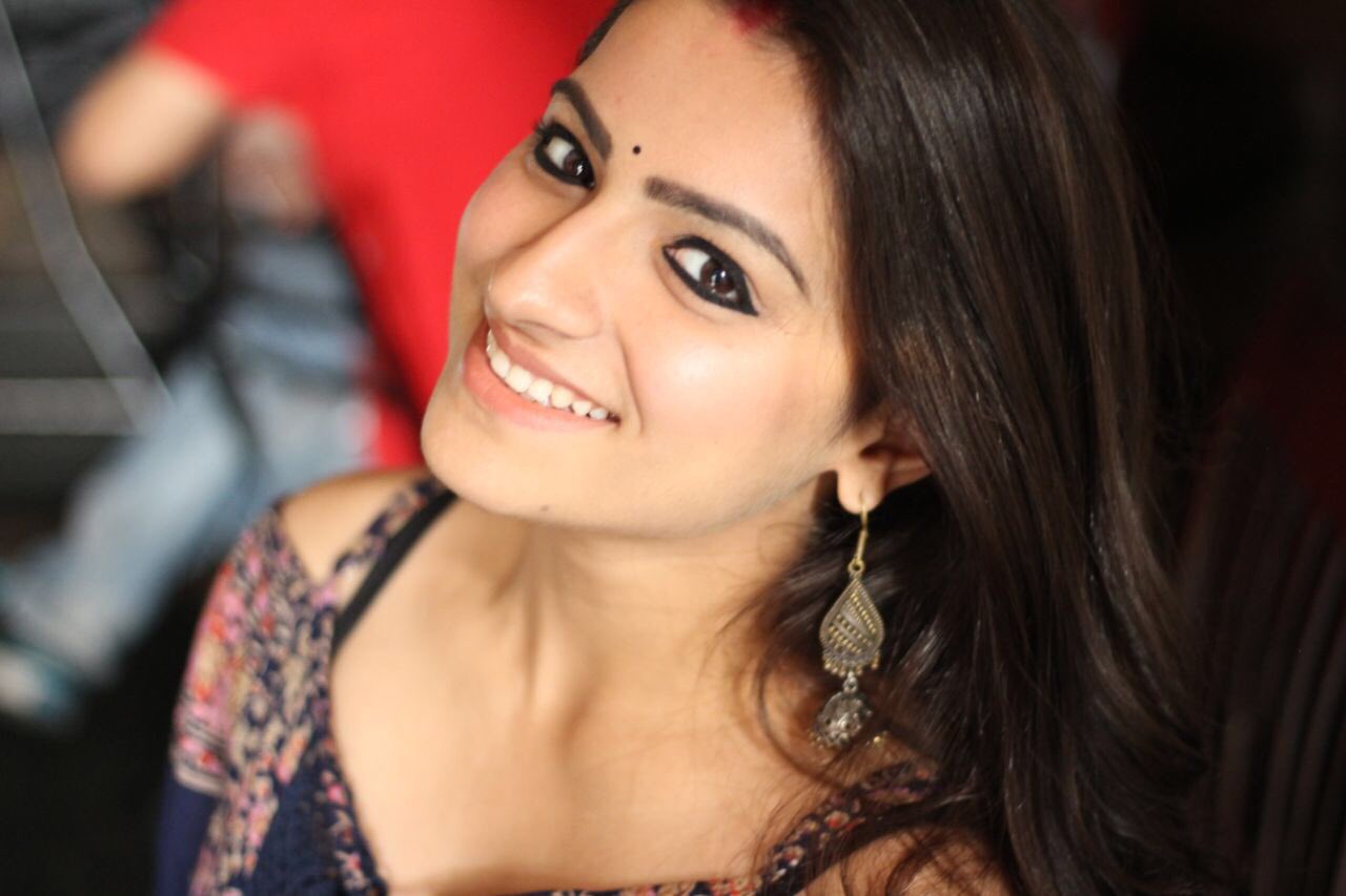 Махима индийская актриса фото. Аста маньяна. Manya. Орданян маня. Орданян маня.