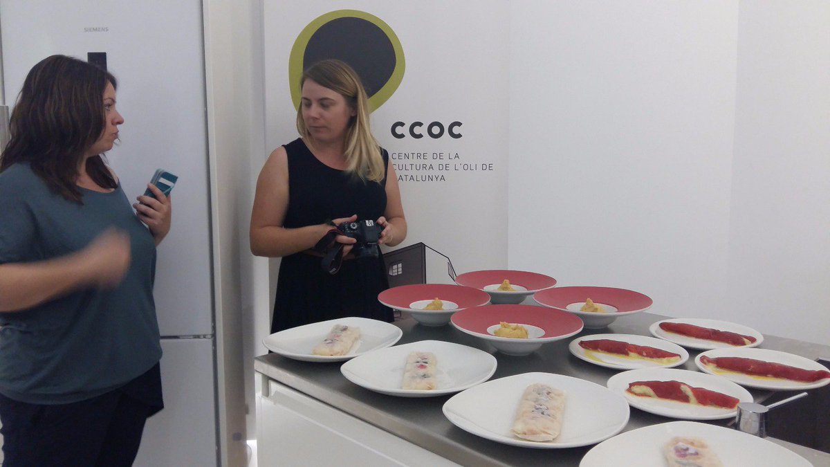 turismecat's tweet photo. #WellOlive ha impulsat un laboratori de formació pel sector i ha donat a conèixer l’oleoturisme entre altres accions https://t.co/YxwaLLPuVb https://t.co/mcmQSskYAS