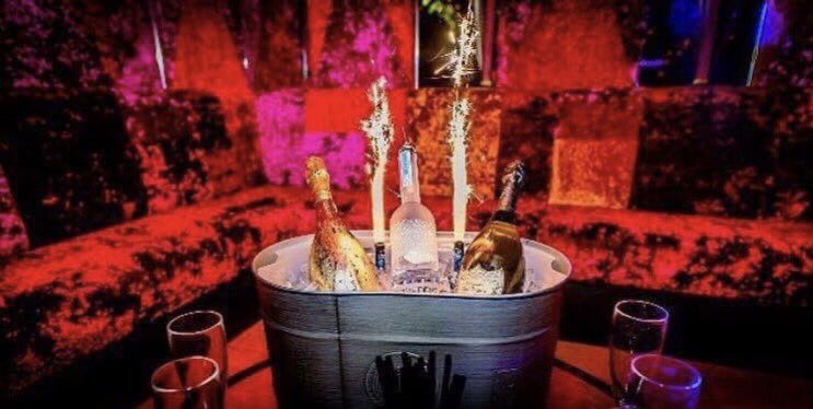 feverbasing's tweet photo. RT to win! VIP Booth, Bottle of Smirnoff, Q-Jump, Free entry for you & 10 friends - Thursday 20th July!🎉 #PopThursday https://t.co/iZVvSS2H2s