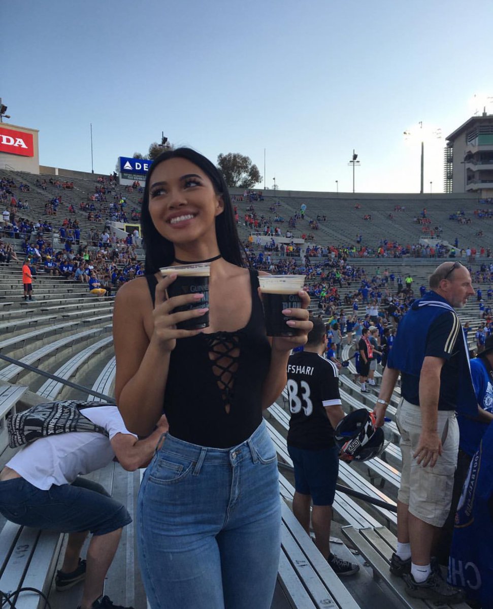 Happy girl💕
New fake 
Not new to rp/fl 
Retweet for me? Thx.💤