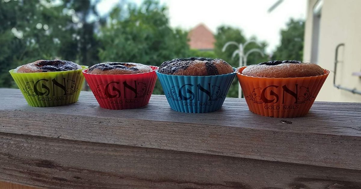 GoldNailsEurope's tweet photo. Délutáni nasit? 😉👀
#GoldDays#GoldNails#műköröm#műkörömalapanyagok#nailart#nailartproducts#highqualitynails#muffin#blue#red#orange#neon https://t.co/M7wbx94mgu