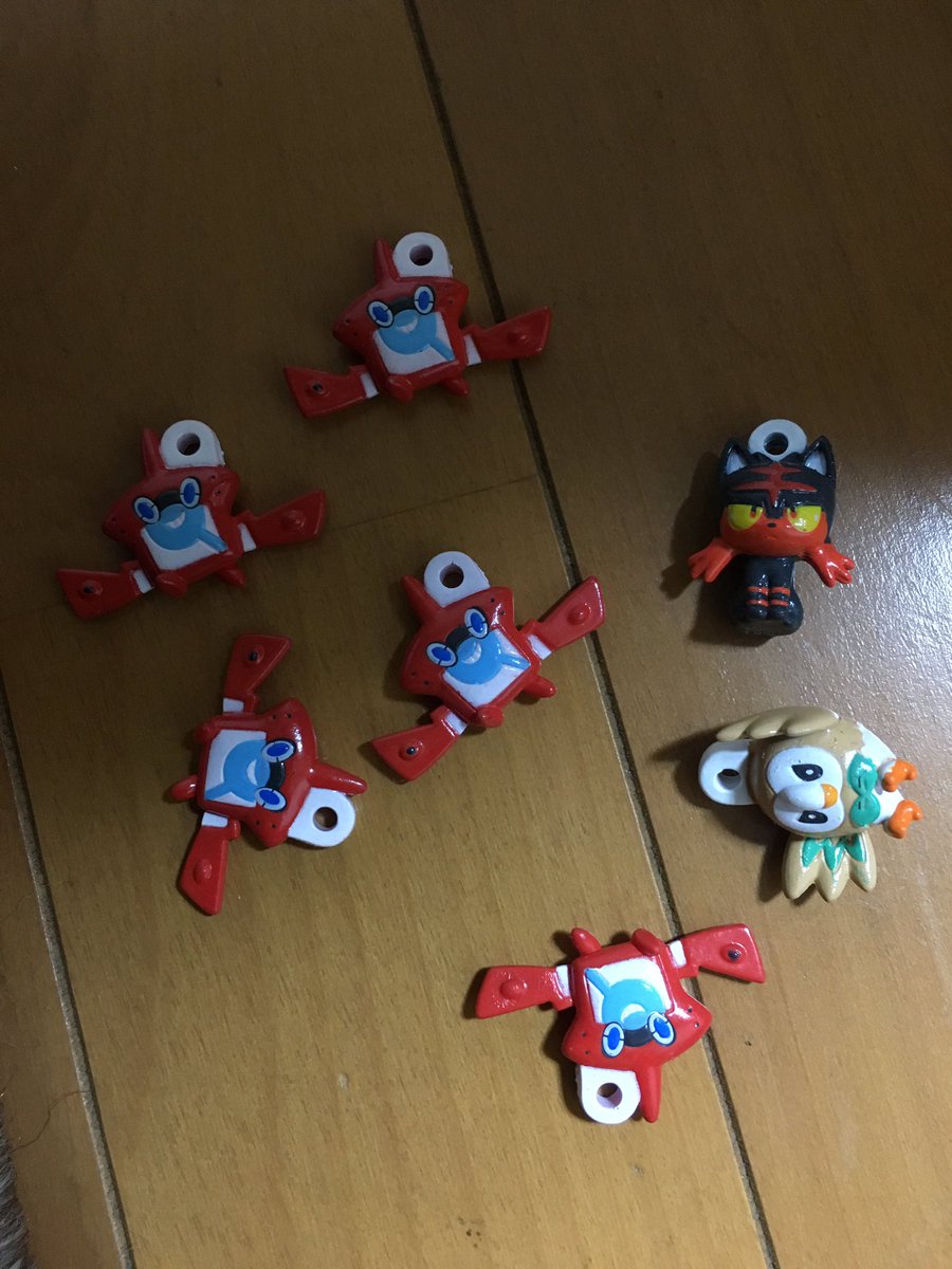 Kubop うちの子のポケモンバスボムおんなじのばっかしか出ない しかもいっぱい出てるのポケモンじゃなくて図鑑らしい Kubop うちの子のポケモンバスボムおんなじのばっかしか出ない しかもいっぱい出てるのポケモンじゃなくて図鑑らしい