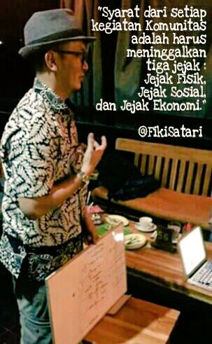 Brsm Komunitas sj sdh byk mngubah Bandung mnjd lbh baik, utamax membentuk SDM produktif&amp;solutif
Kang <a href="/fikisatari/">Fiki Satari</a> saatx mnjd Walikota Bandung