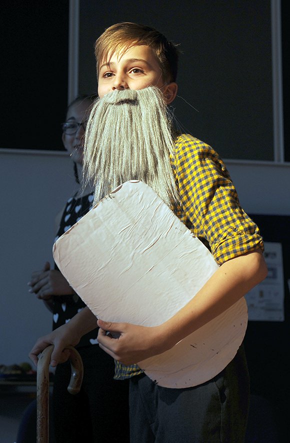echosnapper's tweet photo. In Pictures. Yesterday's Year 7 Readathon performances  @GreenswardAc 
https://t.co/xRTtHl5KWa https://t.co/vQgJuNH2WY
