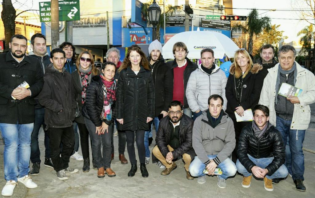 En don torcuato recorriendo junto a <a href="/kammannc/">carla kammann</a> @Maticasaretto <a href="/segundocernadas/">Segundo Cernadas</a> <a href="/mariamerba/">Mercedes Barchi</a>