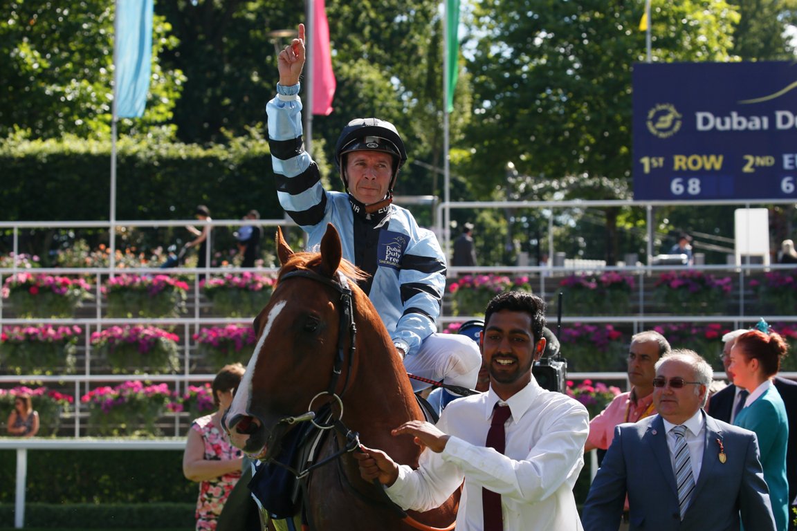 DDFRacing's tweet photo. Hands up if you want tickets to @Ascot! FOLLOW &amp; RT for the chance to win 2 tickets to the Dubai Duty Free Shergar Cup on Sat 12th Aug! https://t.co/DhCKndbADC