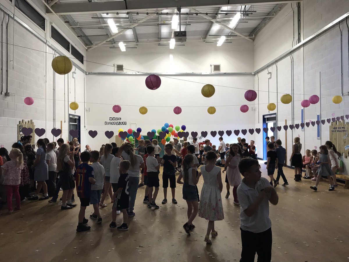 Harts_Y2's tweet photo. Well done @Amy_hartsacad and @class8harts for pulling off such an awesome party for Miss Crockley 💜💜 https://t.co/CMkogHg3Av