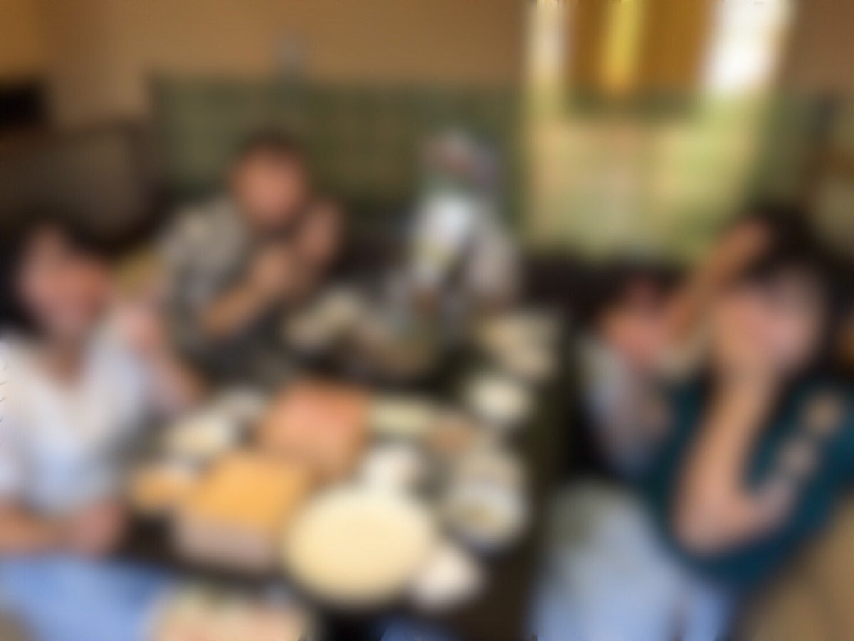 BcSoshi's tweet photo. 男女バスと合宿前のご飯食べに行ってきました～😳👏
合宿前のご飯食べに行くの恒例になってきてる��笑
企画してくれてありがとう、楽しかったし美味しかったね～～～！
夏合宿みんなで頑張りましょう😏 https://t.co/BxlBERpUNK