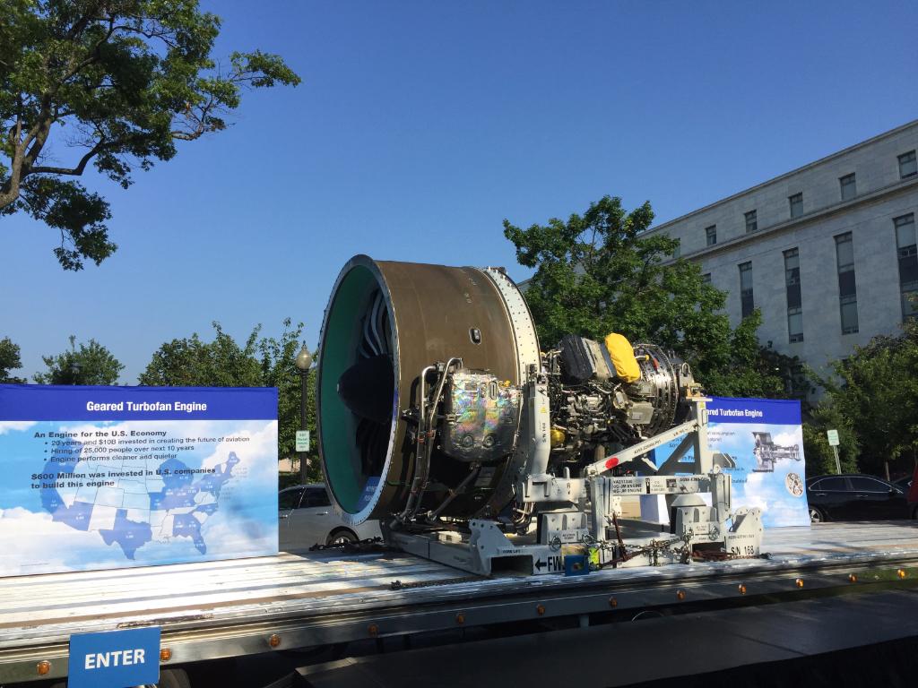 RTX_Policy's tweet photo. It's here! We're on Capitol Hill getting up close & personal w/ @prattandwhitney 's revolutionary GTF engine! #UTCinAmerica #TheGreenEngine https://t.co/eHuf09uGan