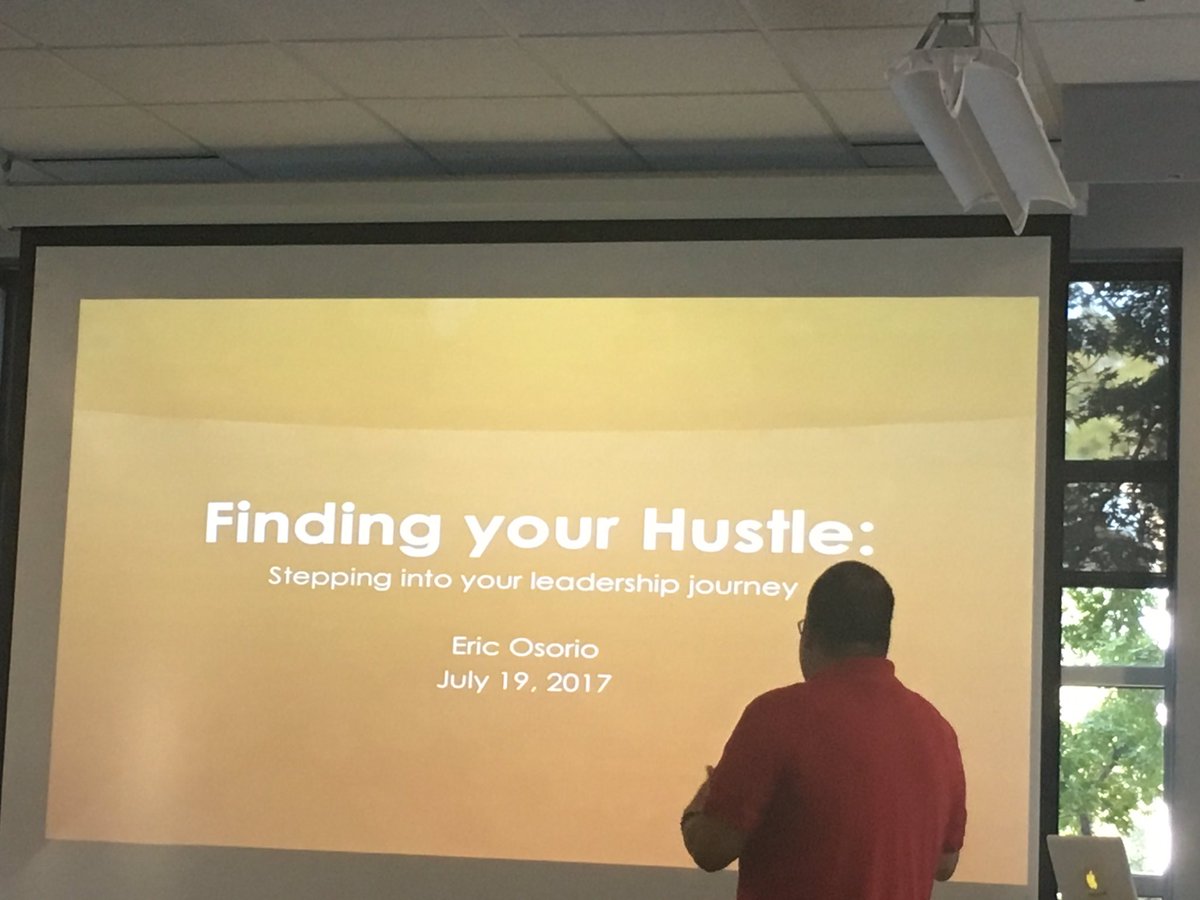 boldgalloway's tweet photo. Finding your Hustle: stepping into your leadership journey @boldgalloway @gallowayschool #leadership #bold17 #journey https://t.co/Y2GMuFvgBD