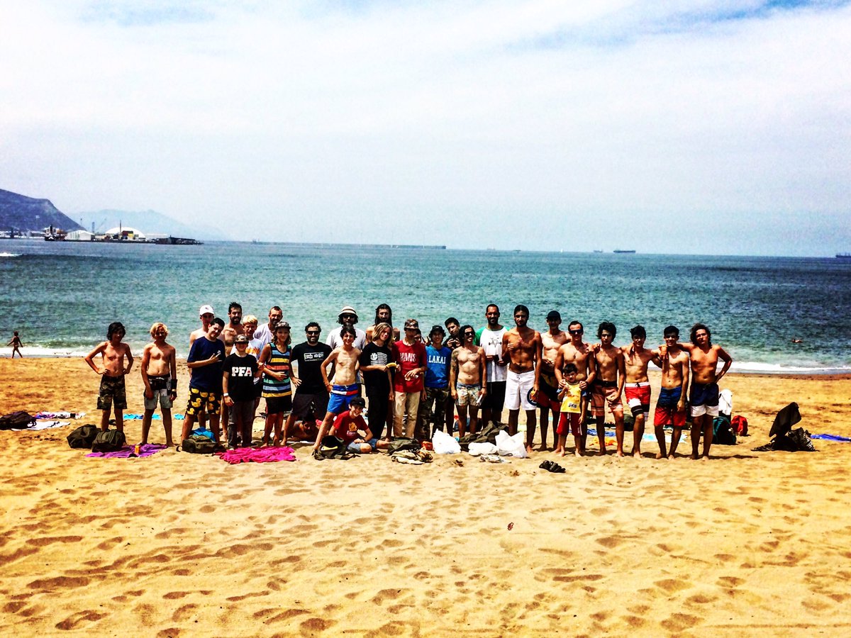 ElementCampES's tweet photo. Día de descanso en la playa de Arrigúnaga!! #elementskatecampspain #skatecamp #playitarica https://t.co/IMcjCftOjn