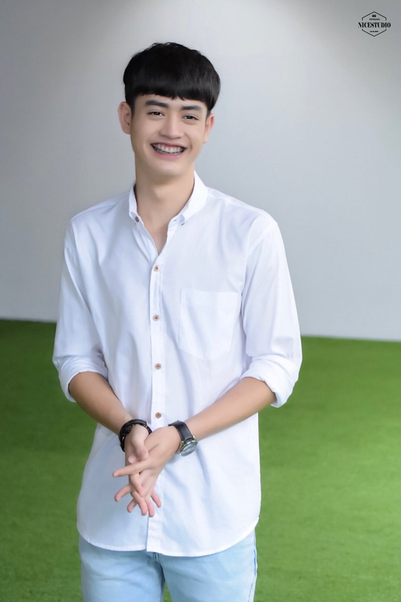 nnicestudio's tweet photo. อยากให้เป็นเธอ ที่เป็นรักแท้ของใจ บอกได้ไหมว่าใช่เธอ  💕🎶

@SMAKIDZ_ #nicevitchapol https://t.co/wfKTGHIcxp