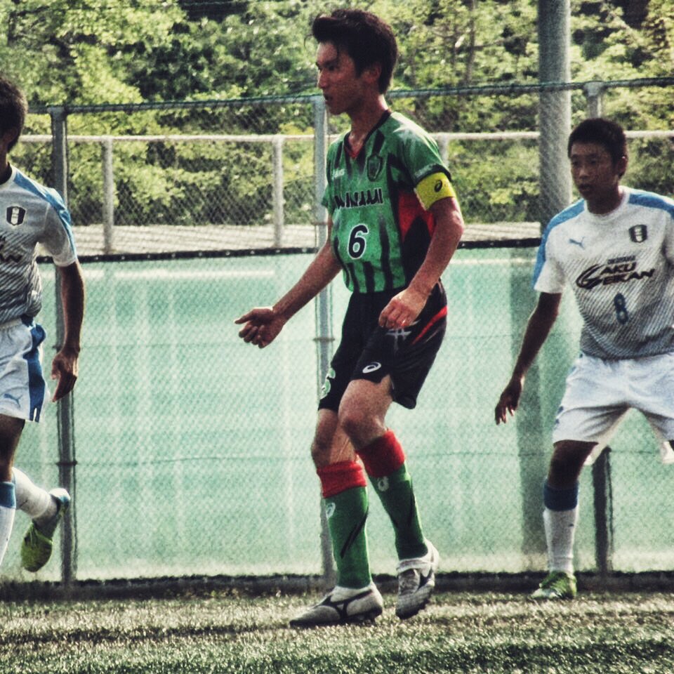 storymnm's tweet photo. ✔️'17 Pick UP Player 57
👉広島皆実 MF 6大石謙介

セカンドボールの予測・体を張った守備でチームのリズムを生み出す”皆実の闘将”！
プレー面に加えて、声でチームに落ち着きをもたらした。
より高みを目指すうえで欠かせない選手だ。
#広島皆実 #大石謙介 https://t.co/YOsc70pkcR