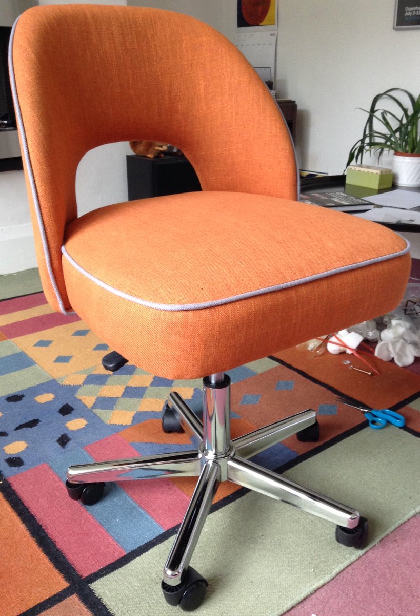 Helenintgarden's tweet photo. Feeling very pleased with myself for building @madedotcom office chair…No need to contact @MadeToHelp today… Even the height adjuster works… https://t.co/OfLcWmYCsA