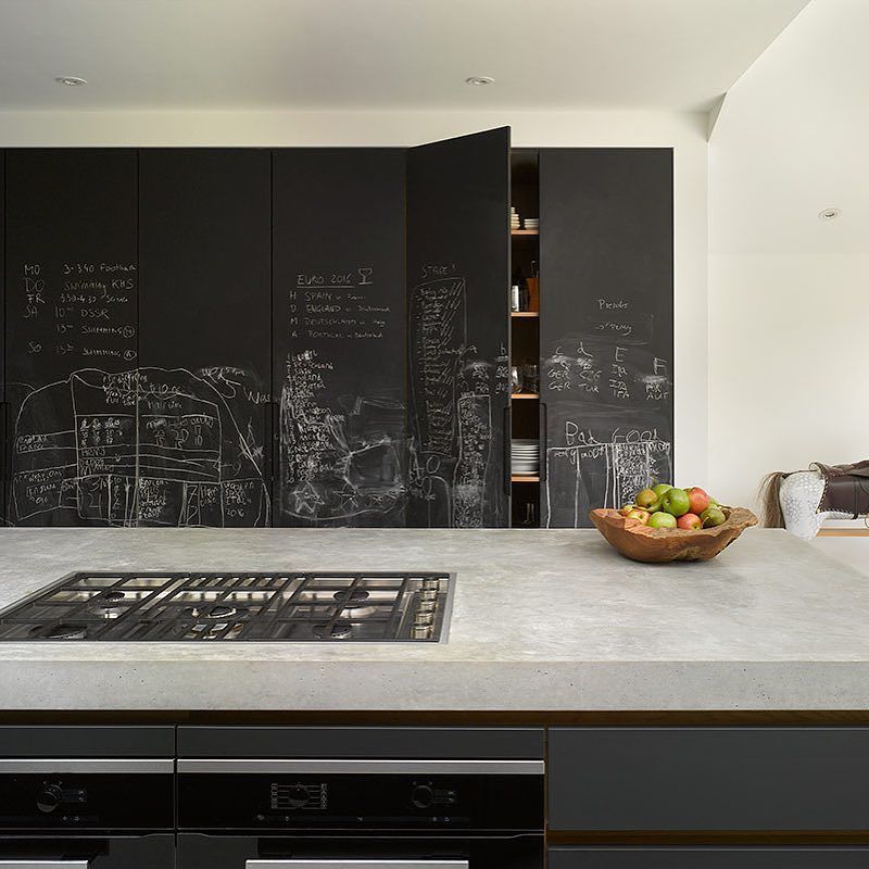 roundhouse_dsgn's tweet photo. Love blackboard doors! #roundhousedesign #kitchendesign #luxurykitchen #familykitchen #designerkitchen #modernkitc… https://t.co/g6bA4Me5tc https://t.co/0tkpmdoayI