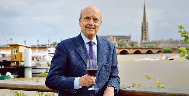 Le Figaro Vin (@Figaro_Avis_Vin) on Twitter photo 24/07/2017 11:33:39 Alain Juppé : 'Des stratégies de conquête pour s'internationaliser' https://t.co/2VoEDshSLA Alain Juppé : 'Des stratégies de conquête pour s'internationaliser' https://t.co/2VoEDshSLA