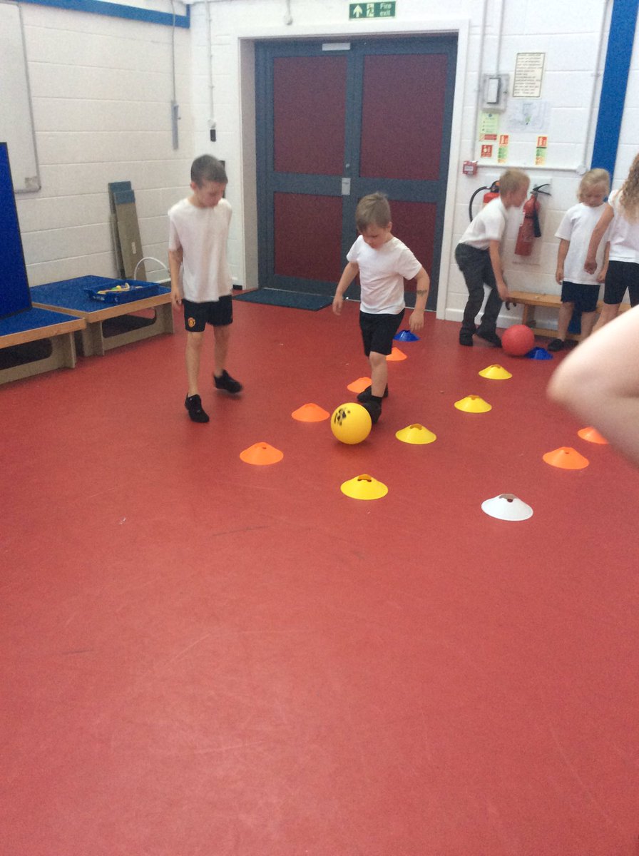 stgac5old's tweet photo. @stgac5 loved showing the children in @stgac1 how to play the games in their mini olympics @stgilesacad https://t.co/pAwtkf4OgW