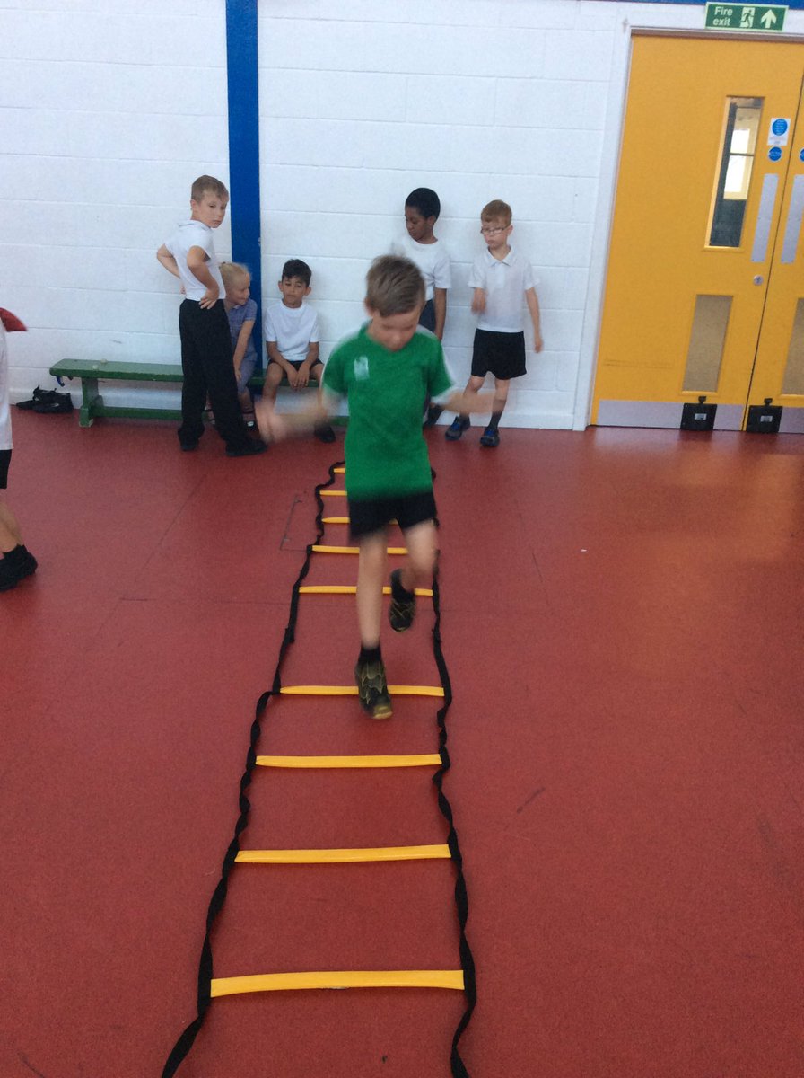 stgac5old's tweet photo. @stgac5 loved showing the children in @stgac1 how to play the games in their mini olympics @stgilesacad https://t.co/pAwtkf4OgW
