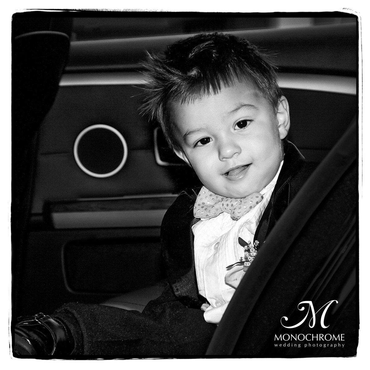 WeddingsZA's tweet photo. Little ring bearer
#MonochromeWeddingPhotography #WeddingPhotography #Wedding #BlackAndWhite #RingBearer #MonochromeWeddings #WeddingsZA https://t.co/VqmU1sbScZ