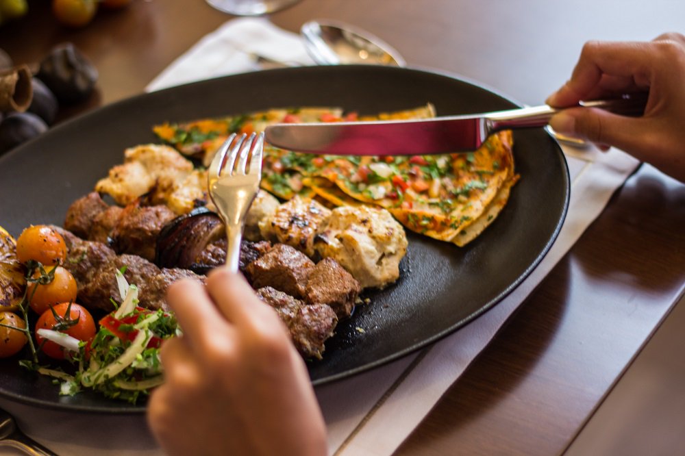 RayhaanHotels's tweet photo. A special 50% OFF Deal awaits you today at Shayan. Grab this exciting offer to cap off your Wednesday. Click here: https://t.co/0rXfNnNFMY https://t.co/uce1TTRuh5