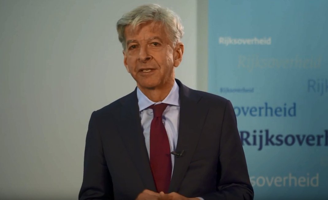 Maak_verschil's tweet photo. Blog @NetwerkNO: 'Veel belangstelling voor ondertekening 1e landelijke #Regiodeal in Buitenpost'. Video: @RPlasterk https://t.co/ItkULFbVLz https://t.co/G1g2DjSCj7