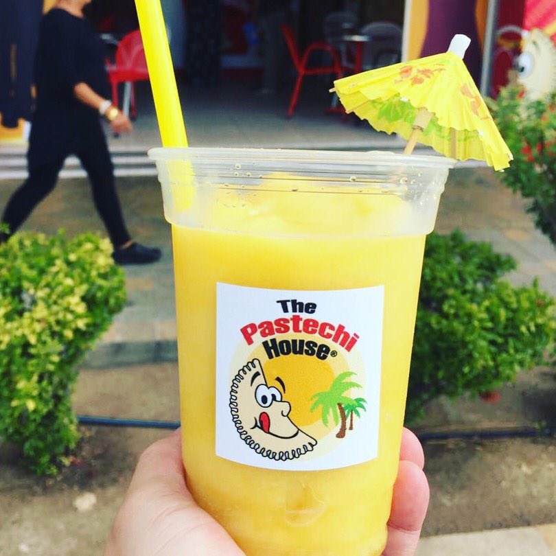 Smoothies PASSION FRUIT!❤️
#thepastechihouse #tph #smoothies #passionfruit #aruba