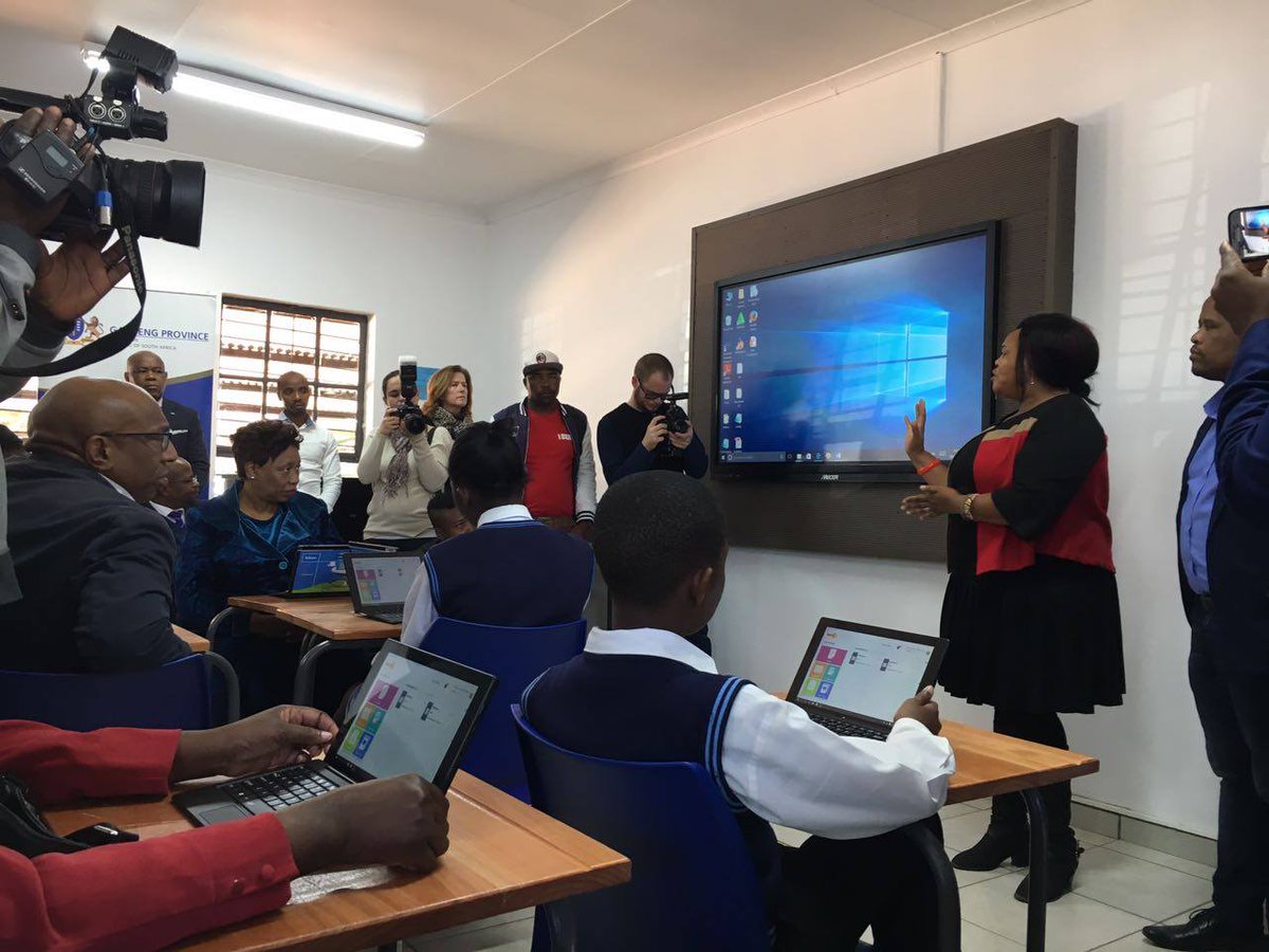 ExtramarksEdu's tweet photo. e-Education initiative is being launched in 5 Extramarks enabled schools by Telkom in association with Department of Education. https://t.co/Cw6StMdqi5