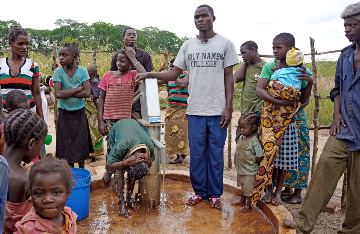 water282's tweet photo. Clean safe water brings happiness to village life. Join the Water Club today to make a difference | https://t.co/ZByApw2eCW @choose_water https://t.co/0U0bMTnbT1