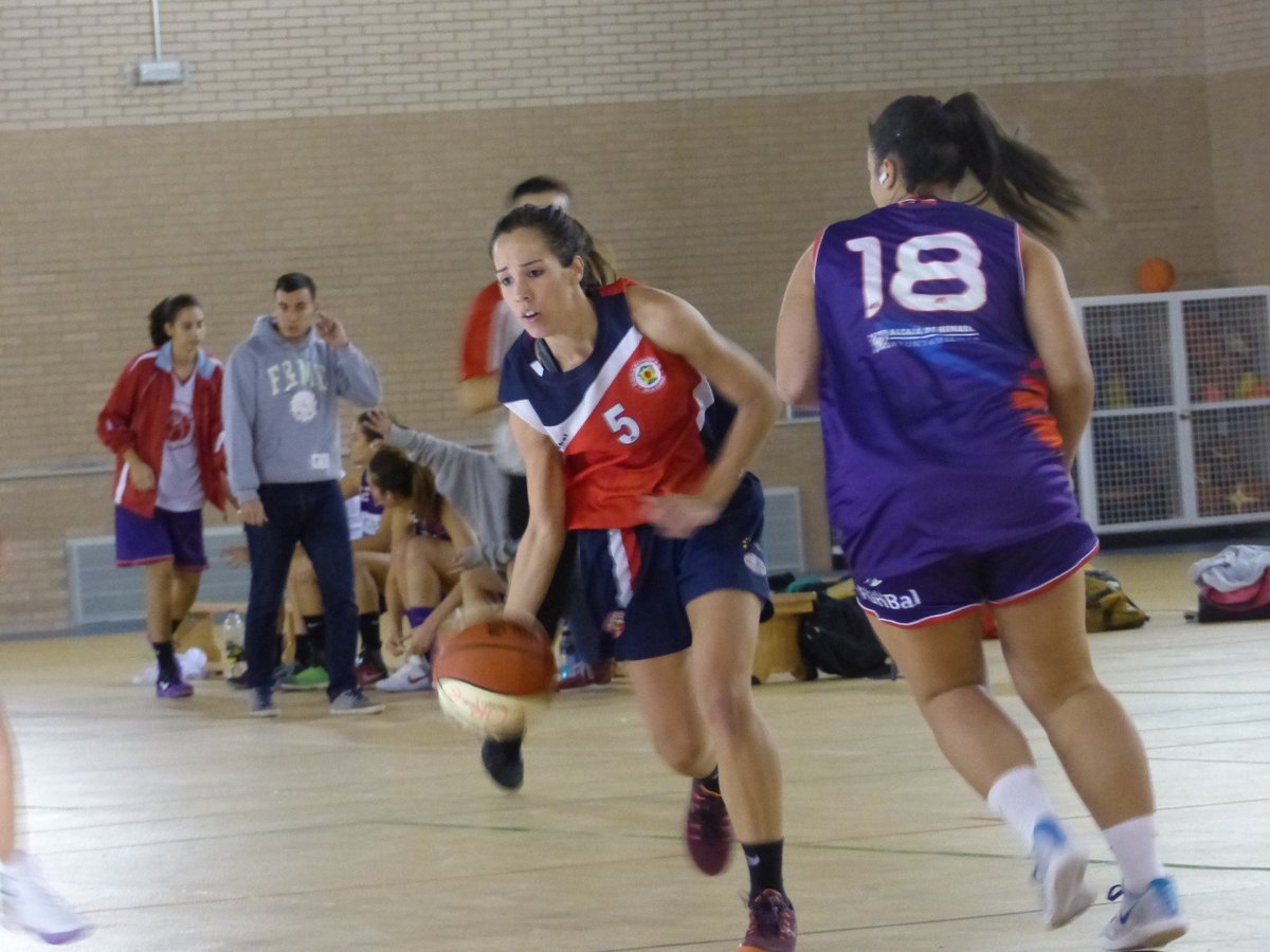 CorasBasket's tweet photo. Solo 4 temporadas en @CorasBasket pero para nosotros ha sido como toda una vida. Mucha suerte en tu vuelta a casa @SaraDuarrte y GRACIAS https://t.co/LK4fSatOtd
