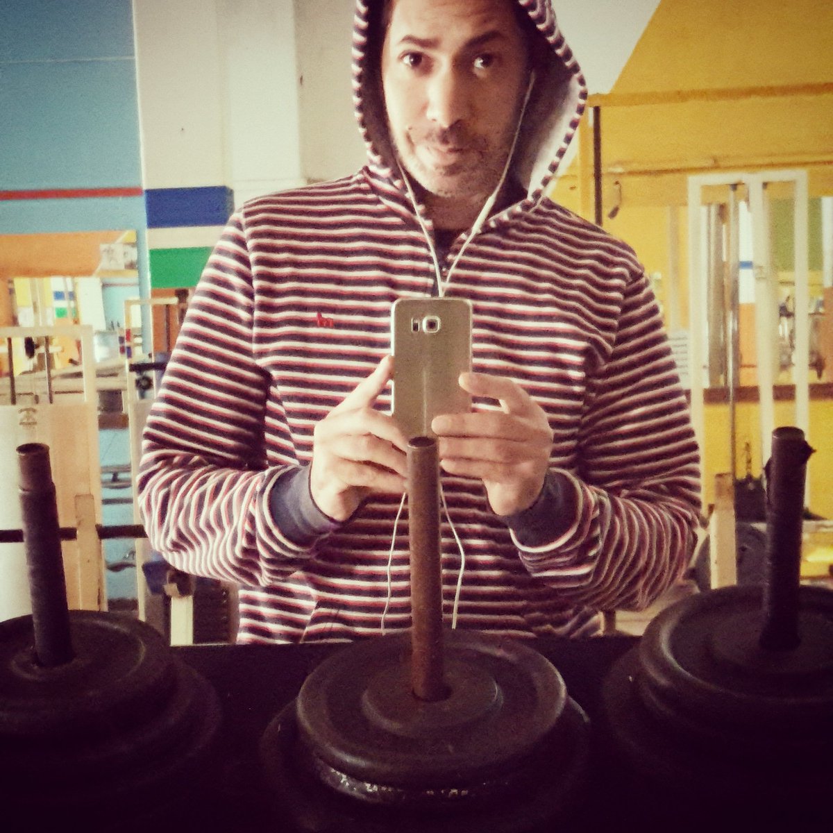patricioardaiz's tweet photo. Buen día!
🏋
No será mucho para arrancar? 🤔
#gym #prensa #lifestyle #sun #winter #adidas #pureboostx #mistral https://t.co/klP1bhyJod