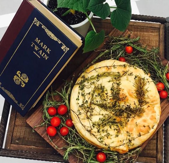 À Ta Maison tweet media