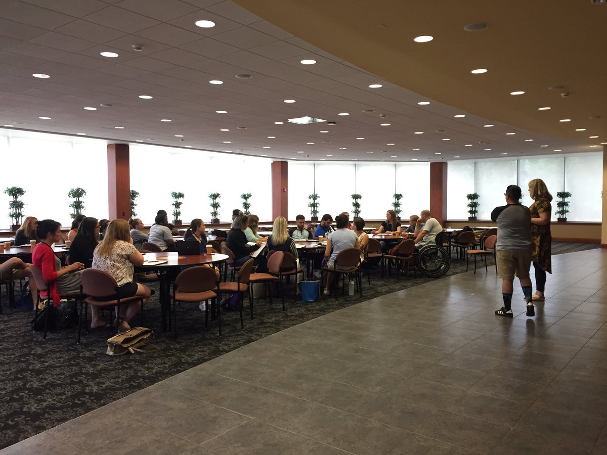 PACACinstitute's tweet photo. Starting the day off right with conversations about first gen and international students, the transfer process, and more! #pacacsi2017 https://t.co/p3VYkca3BW