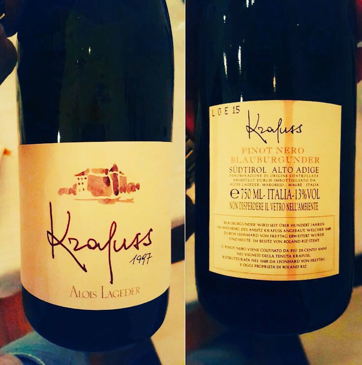 sbollando_team's tweet photo. #ALOIS #LAGEDER - #KRAFUSS 1997
90/100🍷🏆👏

https://t.co/ncHQruLYps

#sbollandoteam #wine #winelover #vin #vino #wein #vini #winetasting https://t.co/b1q2oWXx5u