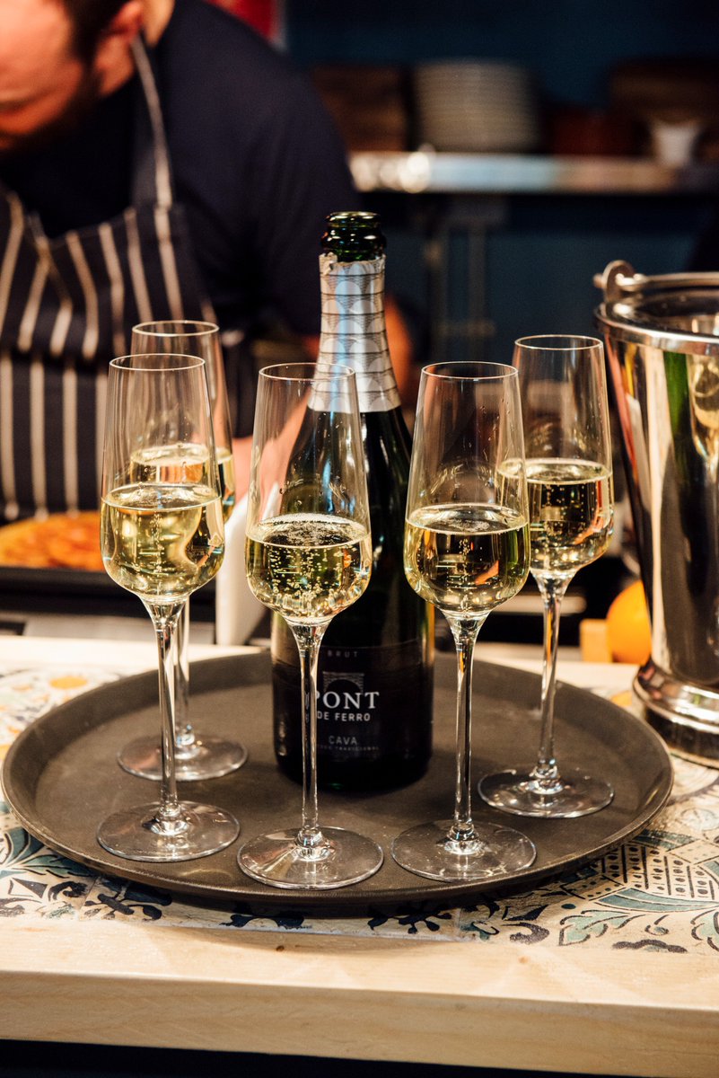 thetapasroom's tweet photo. ITS #WineWednesday We've got our very own Adrian from @DSCimports presenting a selection of sparkling Spanish wines, not only #Cava 7-9pm https://t.co/SSwpTmL3q2