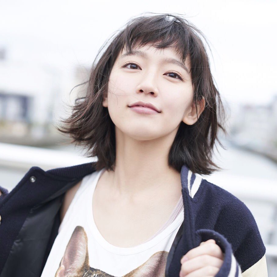 吉岡里帆ちゃん応援マン 無事に 吉岡里帆1st写真集 仮 発売記念握手会に参加の整理券を購入出来ました 約1年ぶりの握手会 めっちゃ楽しみです By吉岡里帆ちゃん応援マン 吉岡里帆 T Co 0nauxj2vh4 Twitter