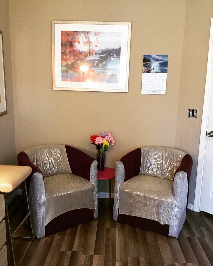 GlamorousAngela's tweet photo. Lady Angela's Beauty Studio 💖
#ilovewhatido #temporarylocation
#expasioncomingsoon #excited https://t.co/wdmM8FMsSz