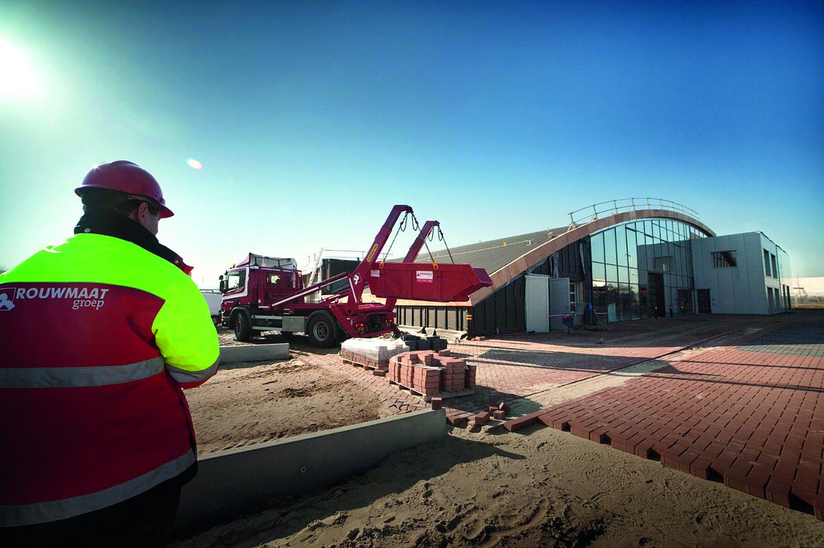 Nieuwe vacatures! Wij zijn op zoek naar een: 
- algemeen grondwerker;
- meewerkend voorman sloop. 

Meer informatie: bit.ly/2vC2usw