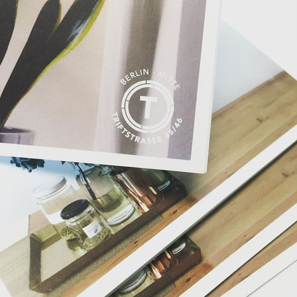 formlosberlin's tweet photo. #details of the #broschure we made for #triftstrasse #berlin #logo #logodesign #retrostyle #interior für #TRENDCITY https://t.co/RbGd8a9ue5