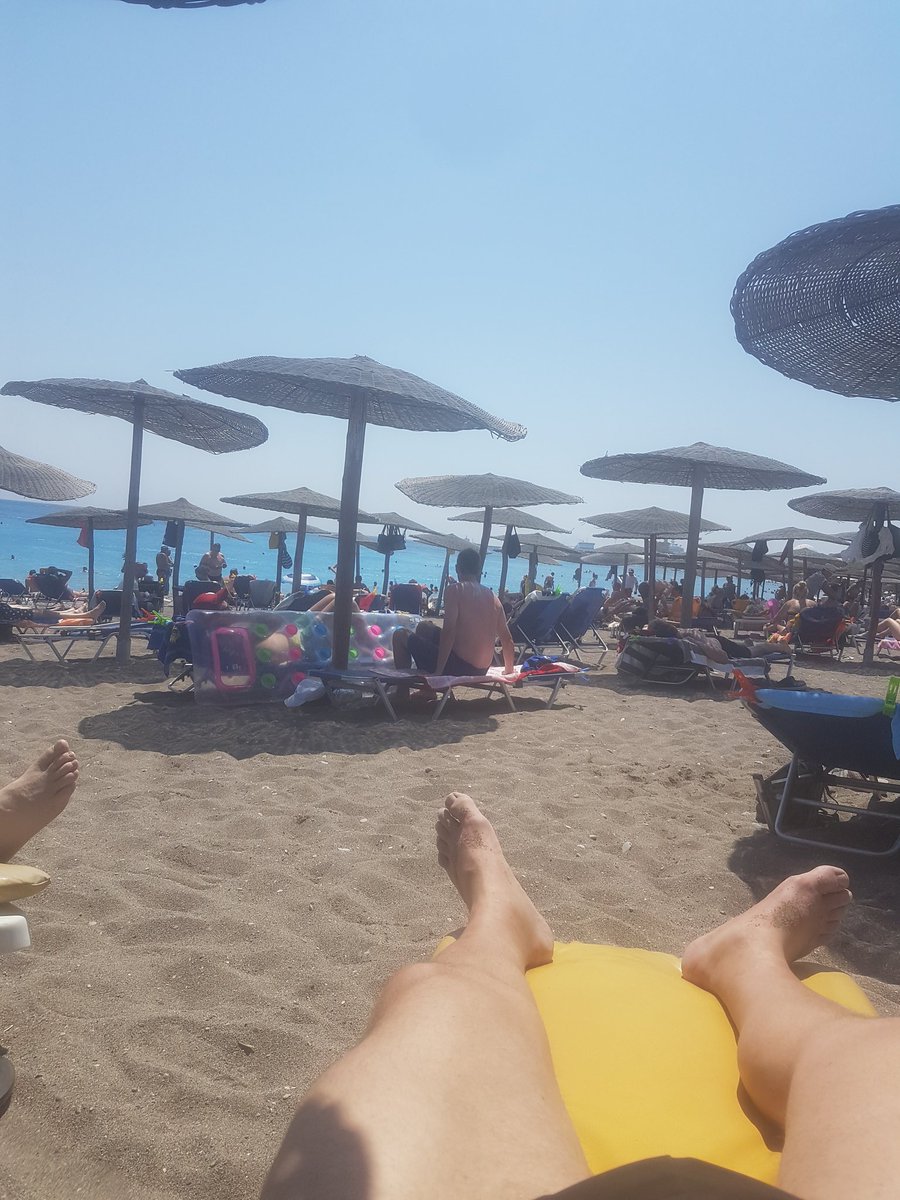 Orevik71's tweet photo. Varmt på beachen idag☉☉ https://t.co/jNXoRP5Zyv